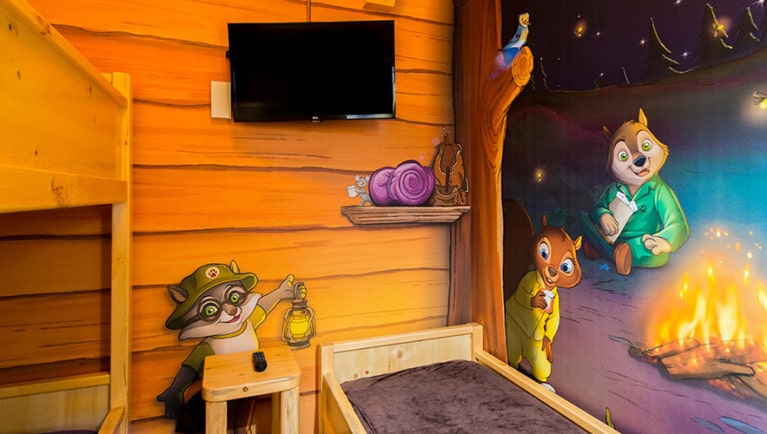 The beds in the cabin in the KidCabin Suite (Standard) 